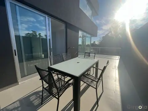 Departamento en Venta en Villa Gobernador Udaondo, USD 134.990