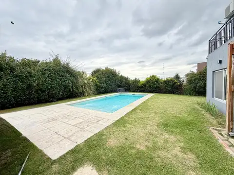 Casa  en Venta en San Alfonso, Pilar del Este, Pilar