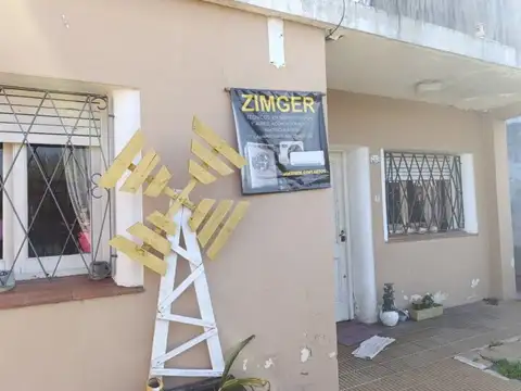 ALQUILER CASA 3 AMBIENTES CON PARQUE EN ITUZAINGO