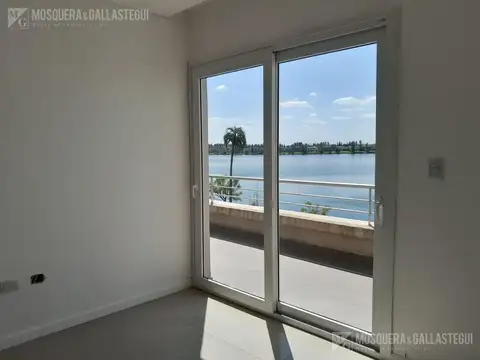 Departamento en Alquiler de 4 ambientes