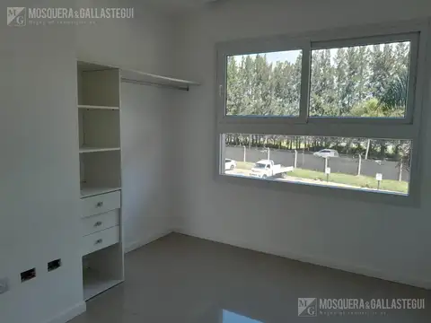 Departamento en Alquiler de 3 dormitorios