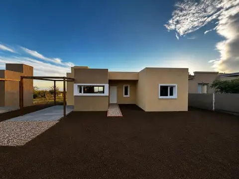 Casa en Venta en La Arbolada, Merlo