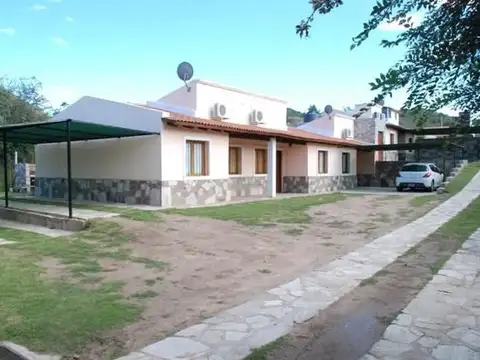 COMPLEJO DE CABAÑAS- POTRERO DE LOS FUNES