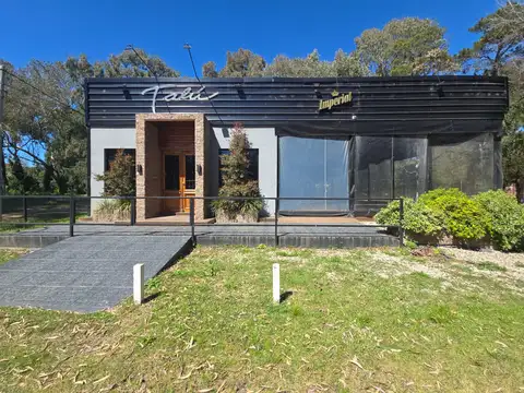 Venta Excelente Local Gastronómico + 4 Lotes En Santa Teresita Sobre El Monte, Oportunidad 