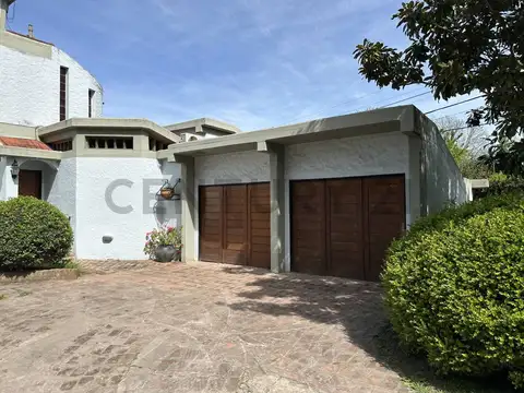 Casa en Venta en Villa Elisa, USD 254.000