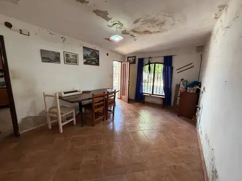 Venta casa 3 dorm a refaccionar en saldán córdoba