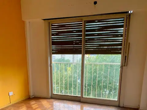 Departamento en Alquiler en Mataderos, $ 600.000