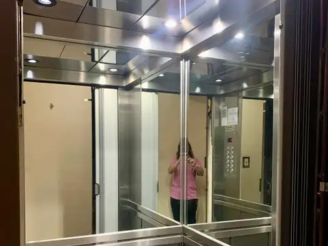 Av J B Alberdi 5400, Piso 2