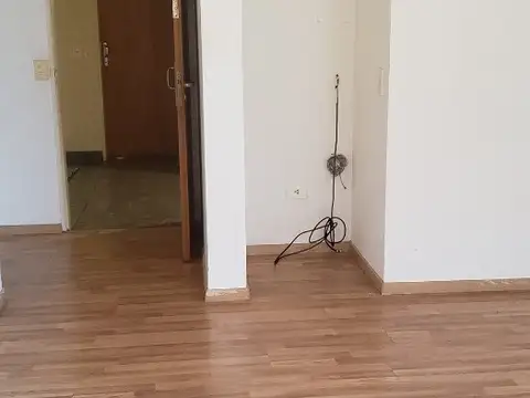 2 amb balcon cochera entre La Pampa y Sucre
