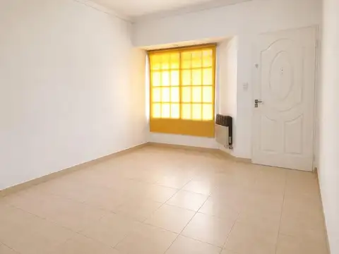 VENTA DUPLEX AL FRENTE 3  AMBIENTES EN DOS PLANTAS APTO CREDITO HAEDO