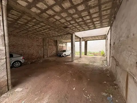 SE VENDE EDIFICIO EN CONSTRUCCION - BARRIO DUCASSE