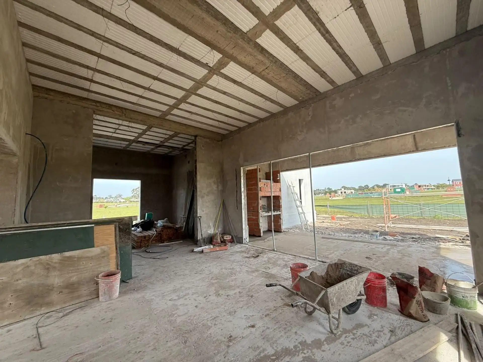 Casa estilo moderno en sector Pradera de Casonas del Haras