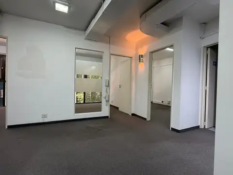 Oficina Monoambiente con 3 baños