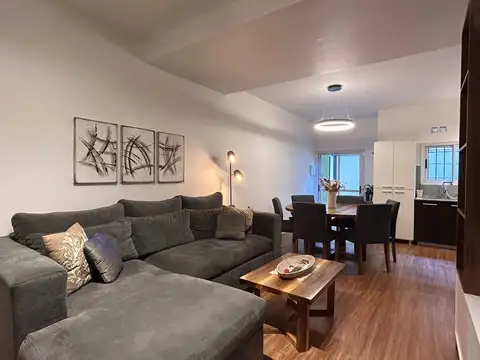 VENTA TRIPLEX 4 AMB PLAYROOM PATIO GARAGE MUÑIZ