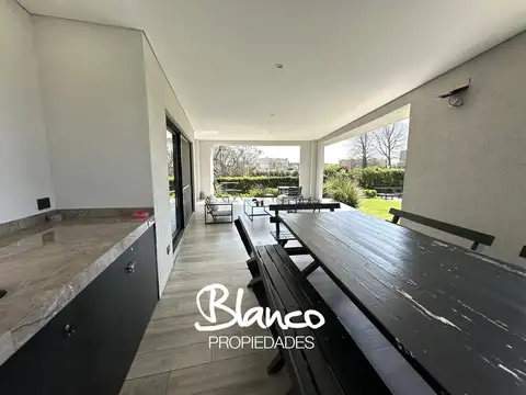 Casa en Alquiler 10 años