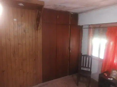 CASA EN VENTA LOTE 844 m2 CAMINO BELGRANO E/ 407 y 408