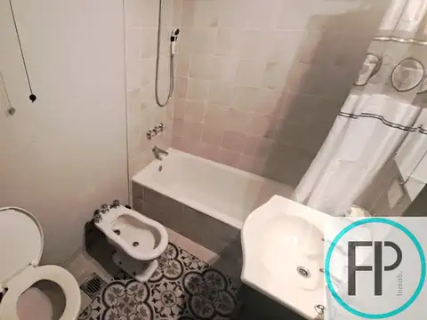 Depto Tipo Casa en Alquiler de 2 ambientes