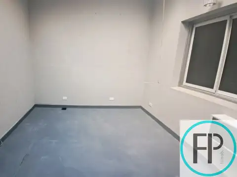 Depto Tipo Casa en Alquiler en Liniers, $ 800.000