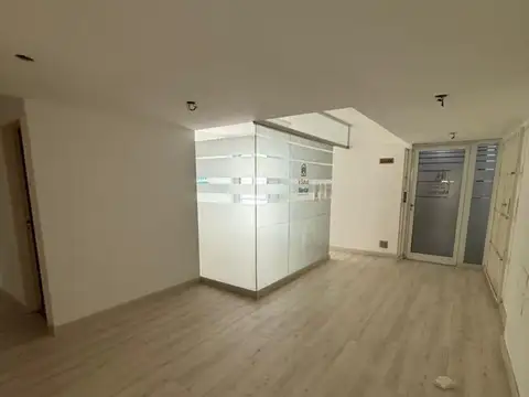 OFICINA DE 103 M² CON 4 DESPACHOS EN PLENO CENTRO DE MAR DEL PLATA