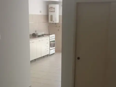 Amplio Depto. 2 Amb. Frente C/balcon Terraza