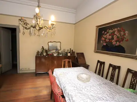 Departamento 4 ambientes con 2 baños