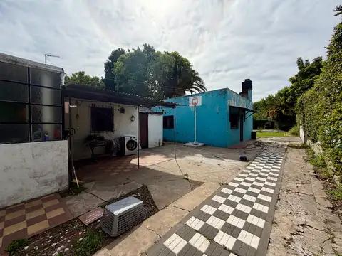 Casa en Venta con 1 cochera