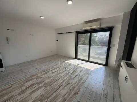 Departamento en Alquiler en Villa Maipú, $ 500.000