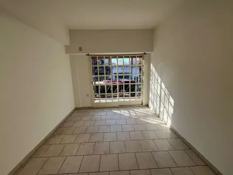Depto Monoambiente Alquiler Almagro con balcon