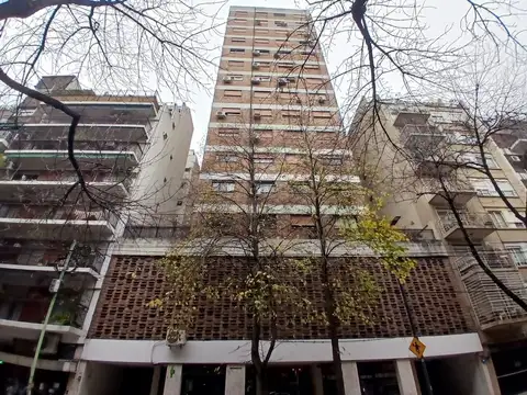 VENTA COCHERA EN COLEGIALES