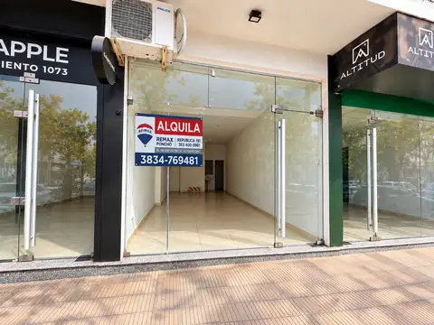 SE ALQUILA LOCAL EN ZONA CENTRO CON DEPOSITO