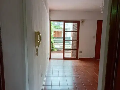 ALQUILER DEPTO 1DORMITORIO EN 69 e/8 y 9