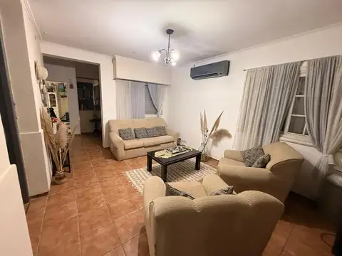 Depto Tipo Casa en Venta de 3 dormitorios