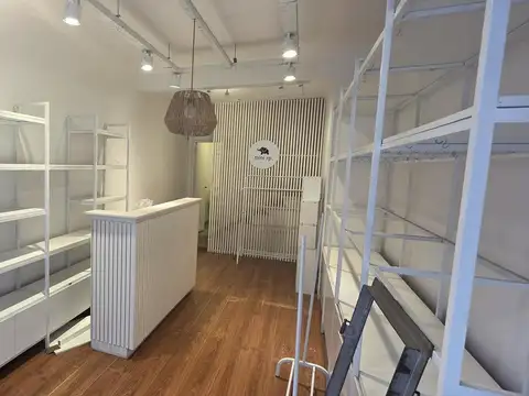 Local en Alquiler 60 años