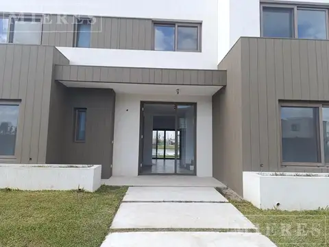 Casa en Venta en Villanueva, USD 549.000