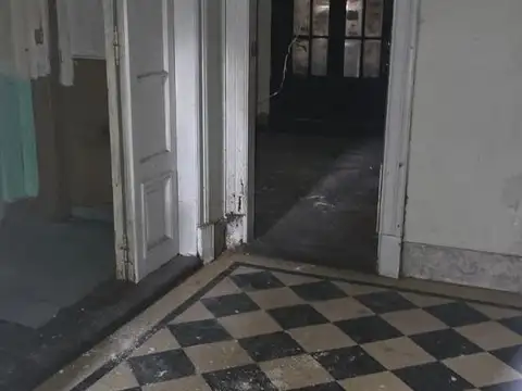 Depto Tipo Casa en Alquiler de 12 ambientes
