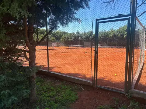 Terreno en Venta en San Sebastián, USD 45.000