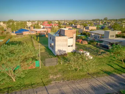 Casa en Venta en Roldan, USD 82.000