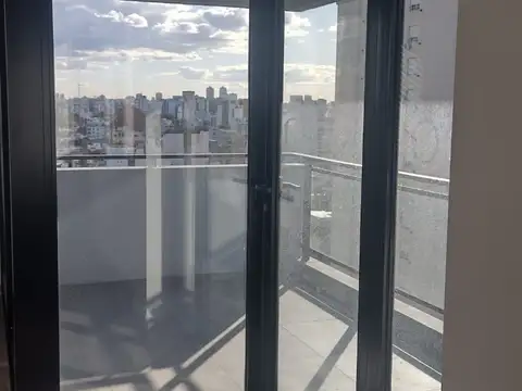 Carlos Calvo 3200, Piso 14