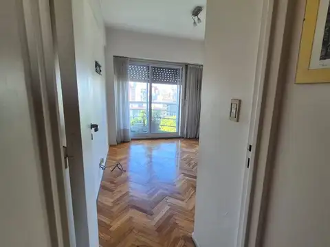 Departamento en Venta con 2 cocheras