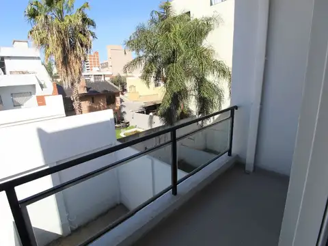 Departamento en Venta con 3 cocheras