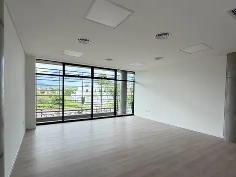 Oficina en Alquiler en Zona Centro, USD 600