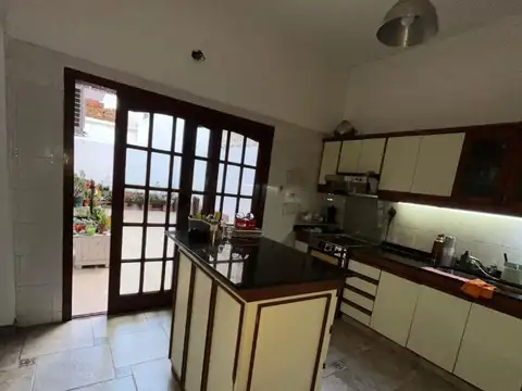 CASA PH EN VENTA CONDARCO 157 WILDE