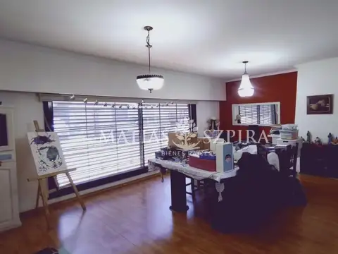 Venta de Casa 6 Ambientes en Haedo, Morón