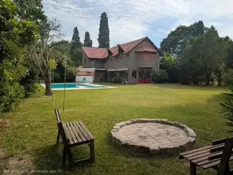 HERMOSA CASA EN FUNES A LA VENTA