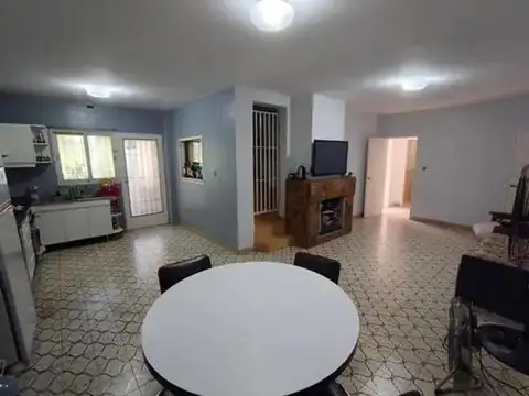 Casa en Venta en Funes, USD 200.000