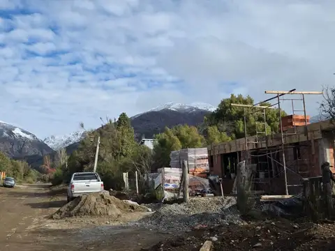 Espacioso duplex en barrio tranquilo Bariloche