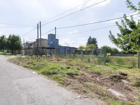 Terreno en Venta 50  mts Fondo