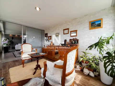 Venta Apartamento reciclado de 3 dormitorios +Dependencia en Playa Brava, Frente al Mar