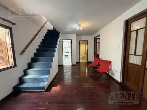 Depto Tipo Casa en Venta 50 años