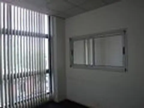 Oficina en Venta al Noreste